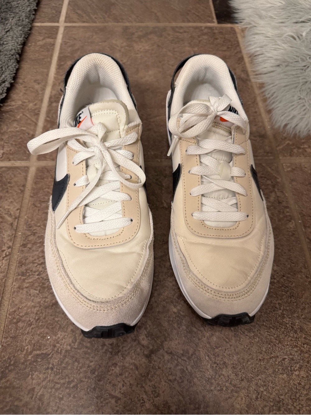 Nike women’s Beige and Black Casual Sneakers
